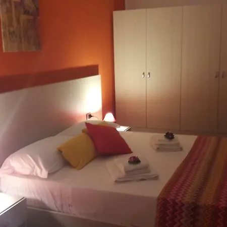 Cornelia לינה וארוחת בוקר פומפיי