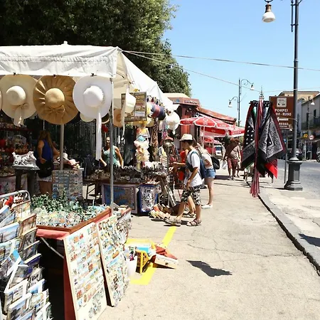 Cornelia Bed and Breakfast Πομπηία